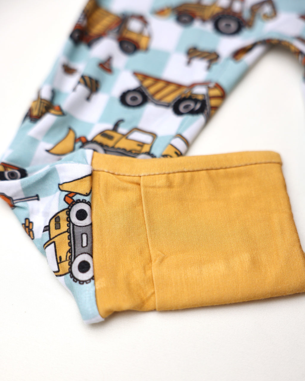Daddy's Helper | Convertible Zippy