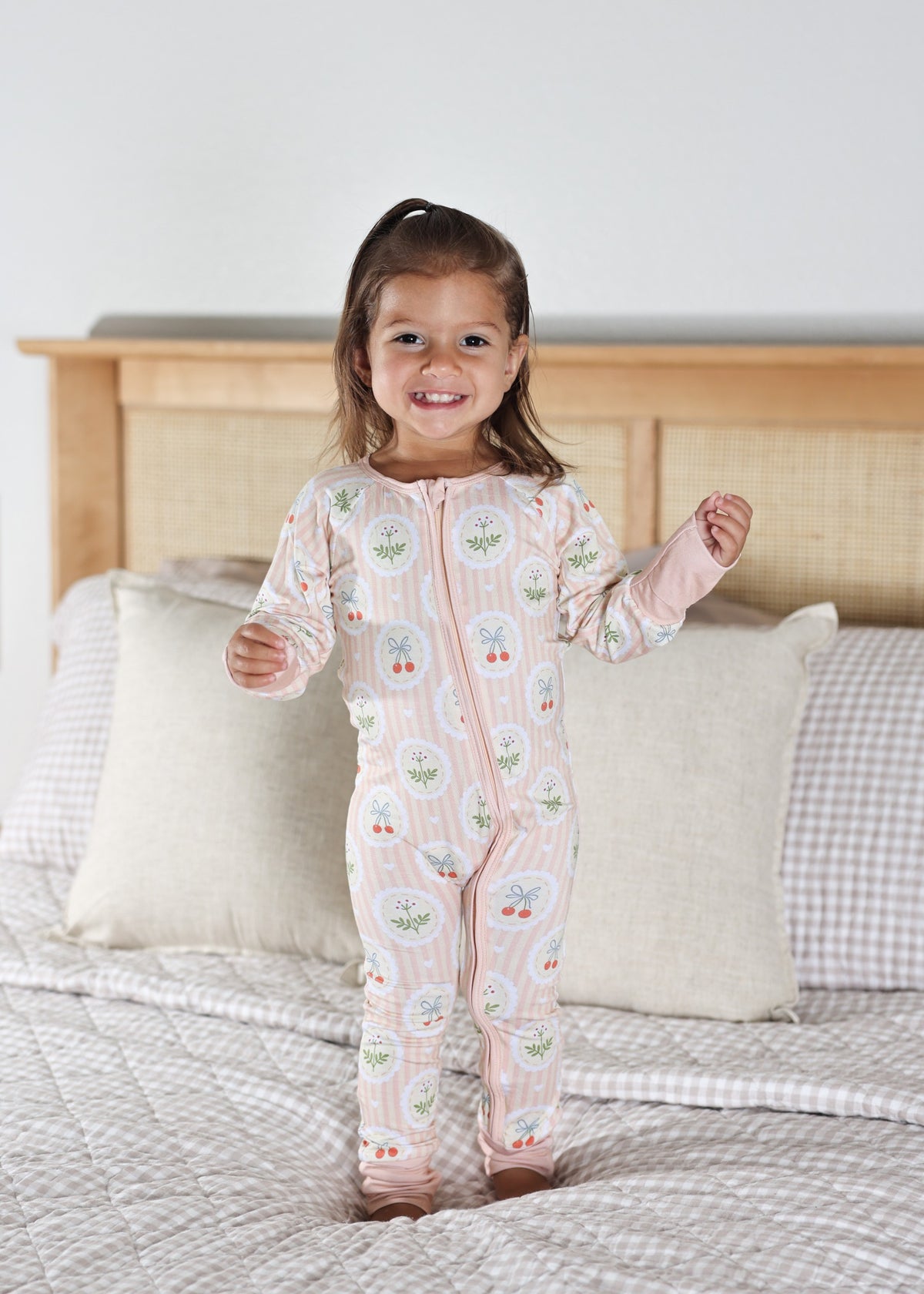 Nana's Garden | Convertible Zippy