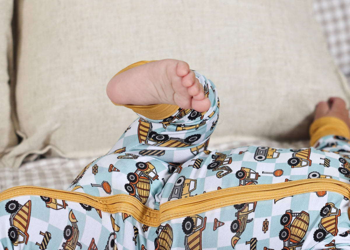 Daddy's Helper | Convertible Zippy